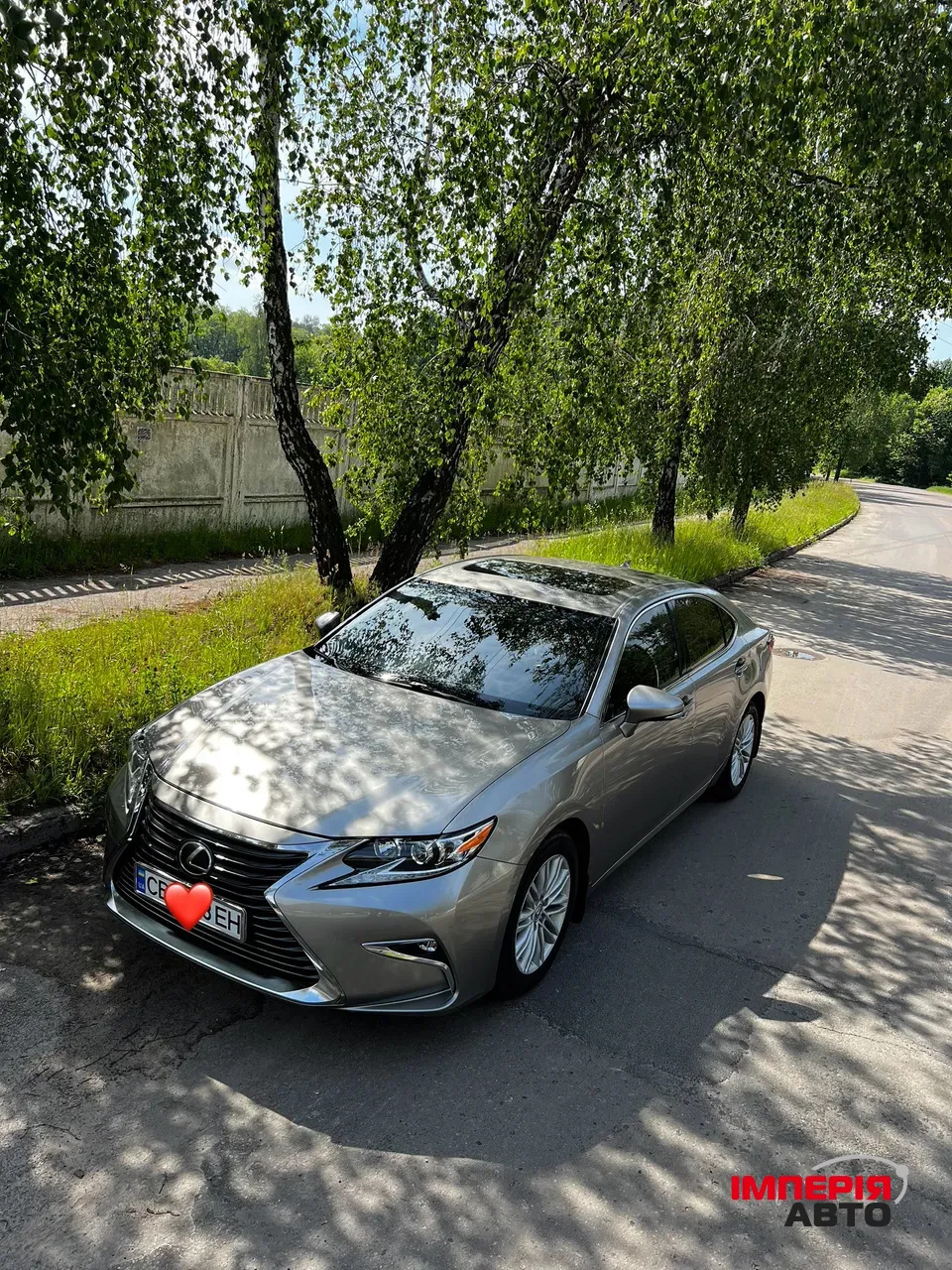 Lexus ES - фото 7