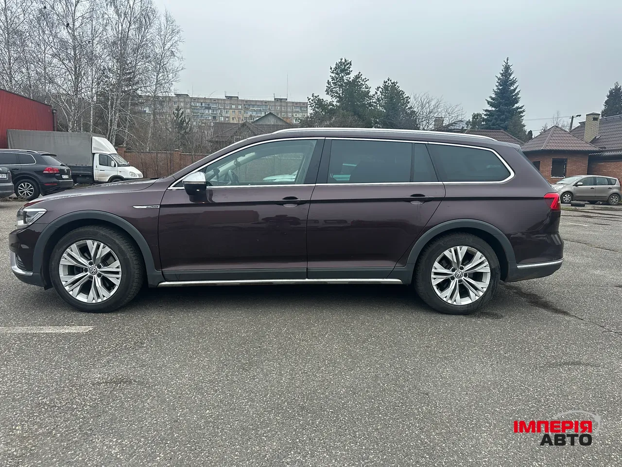 Volkswagen Passat - фото 4