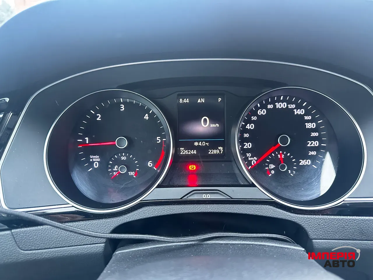 Volkswagen Passat - фото 9