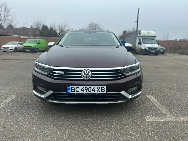 Volkswagen Passat - фото 3