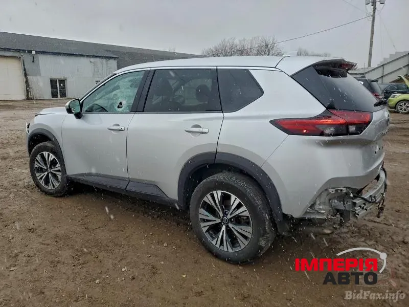 Nissan Rogue - фото 3