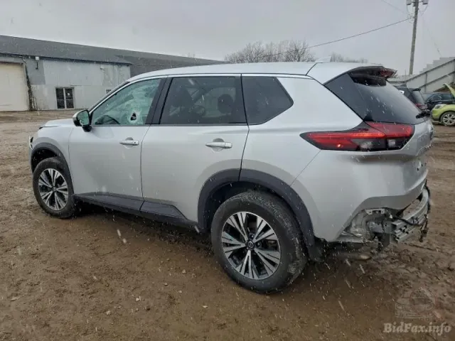 Nissan Rogue - фото 3