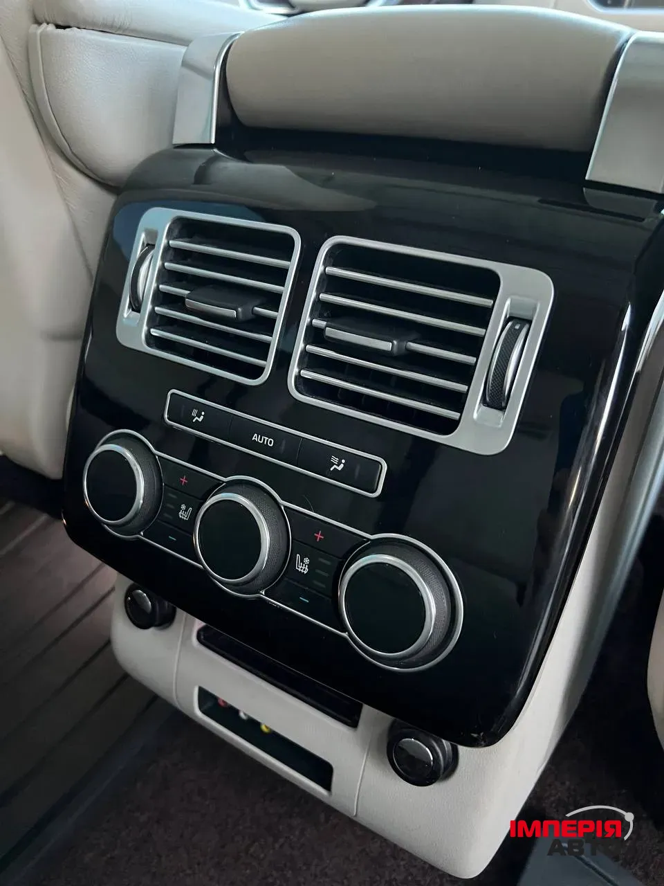 Land Rover Range Rover - фото 16