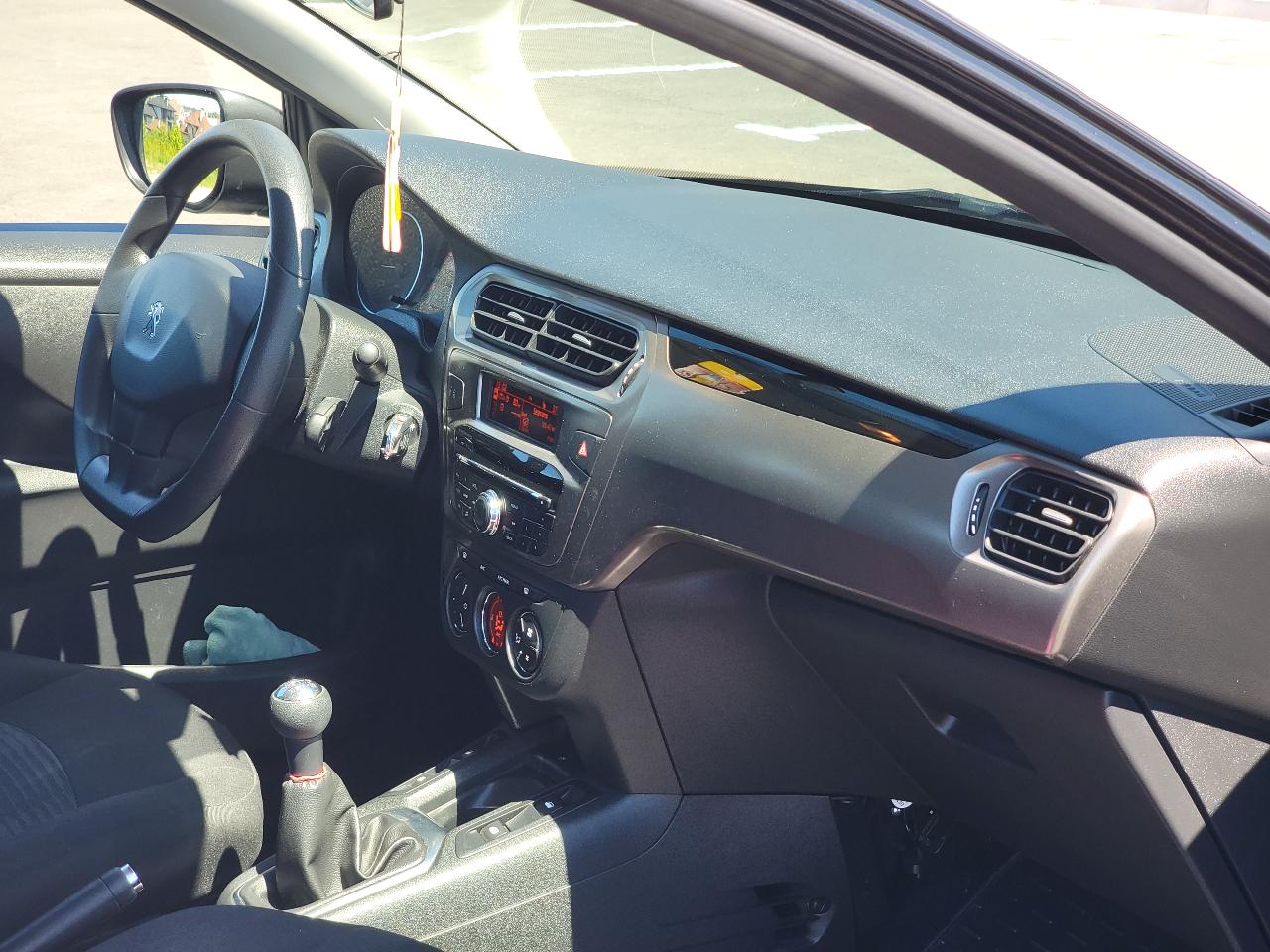 Peugeot 301 - фото 42