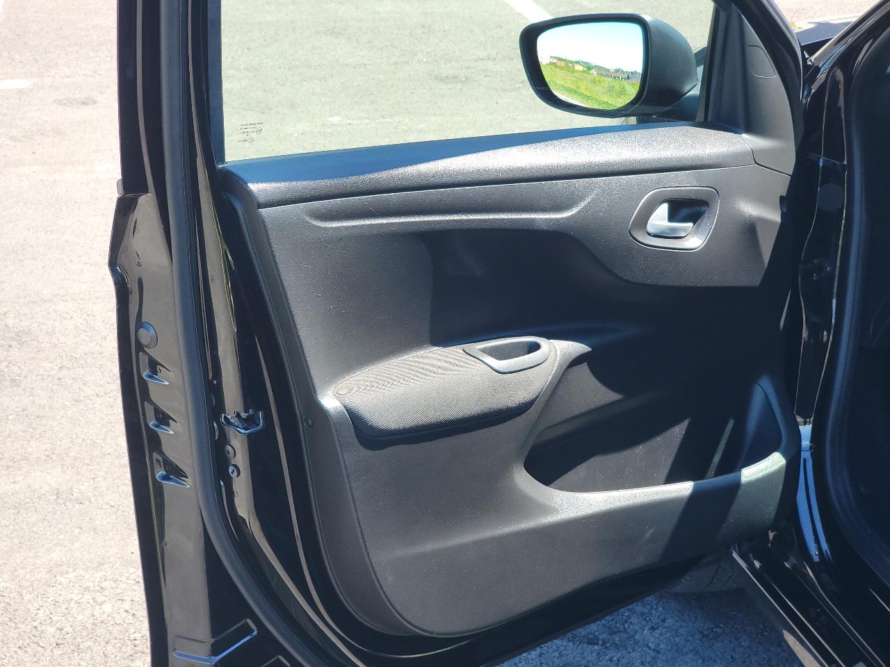 Peugeot 301 - фото 20