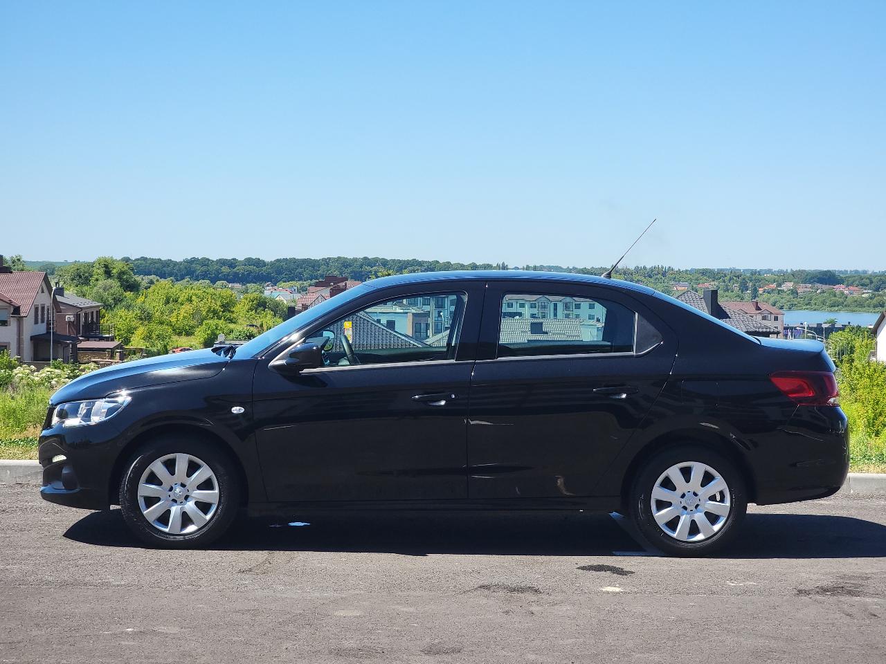 Peugeot 301 - фото 13