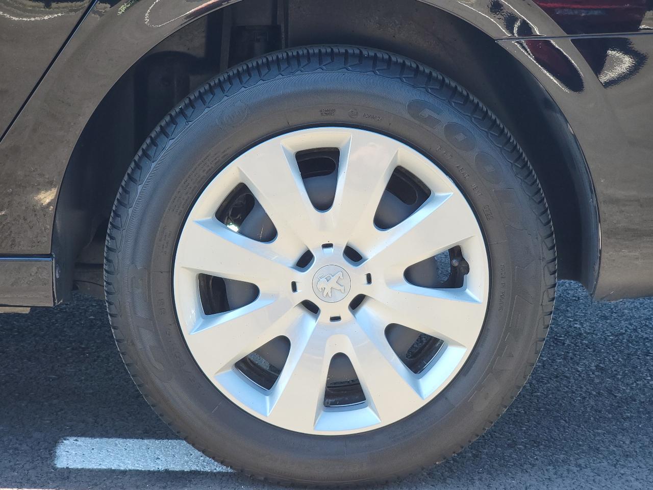 Peugeot 301 - фото 27