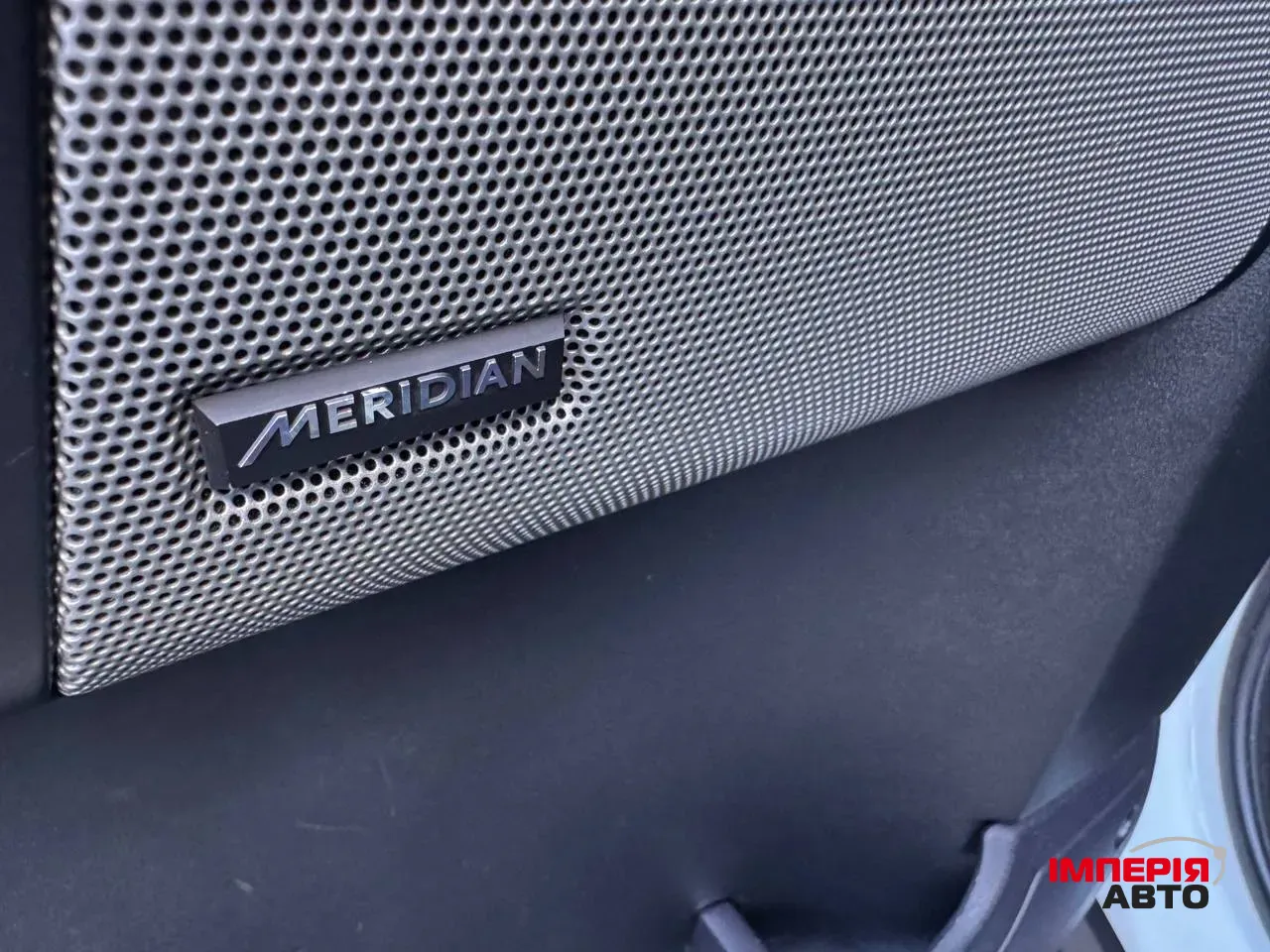 Land Rover Discovery - фото 36