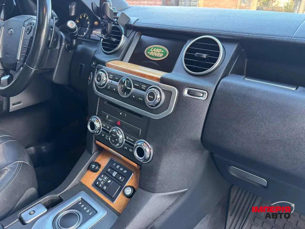 Land Rover Discovery - фото 32