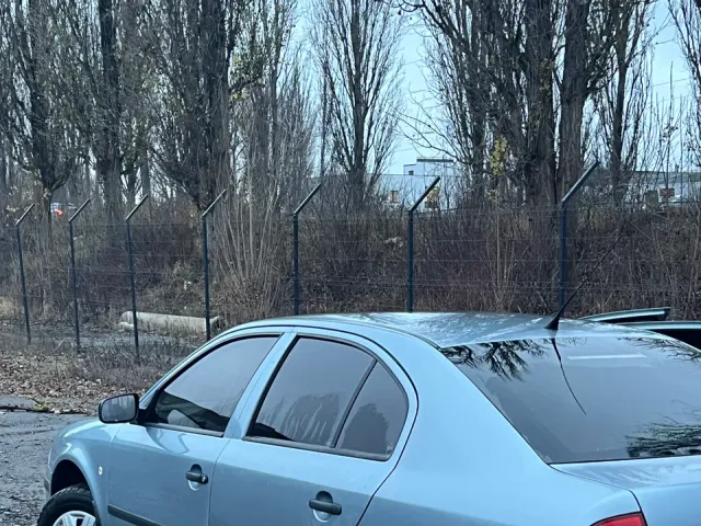 Skoda Octavia - фото 2