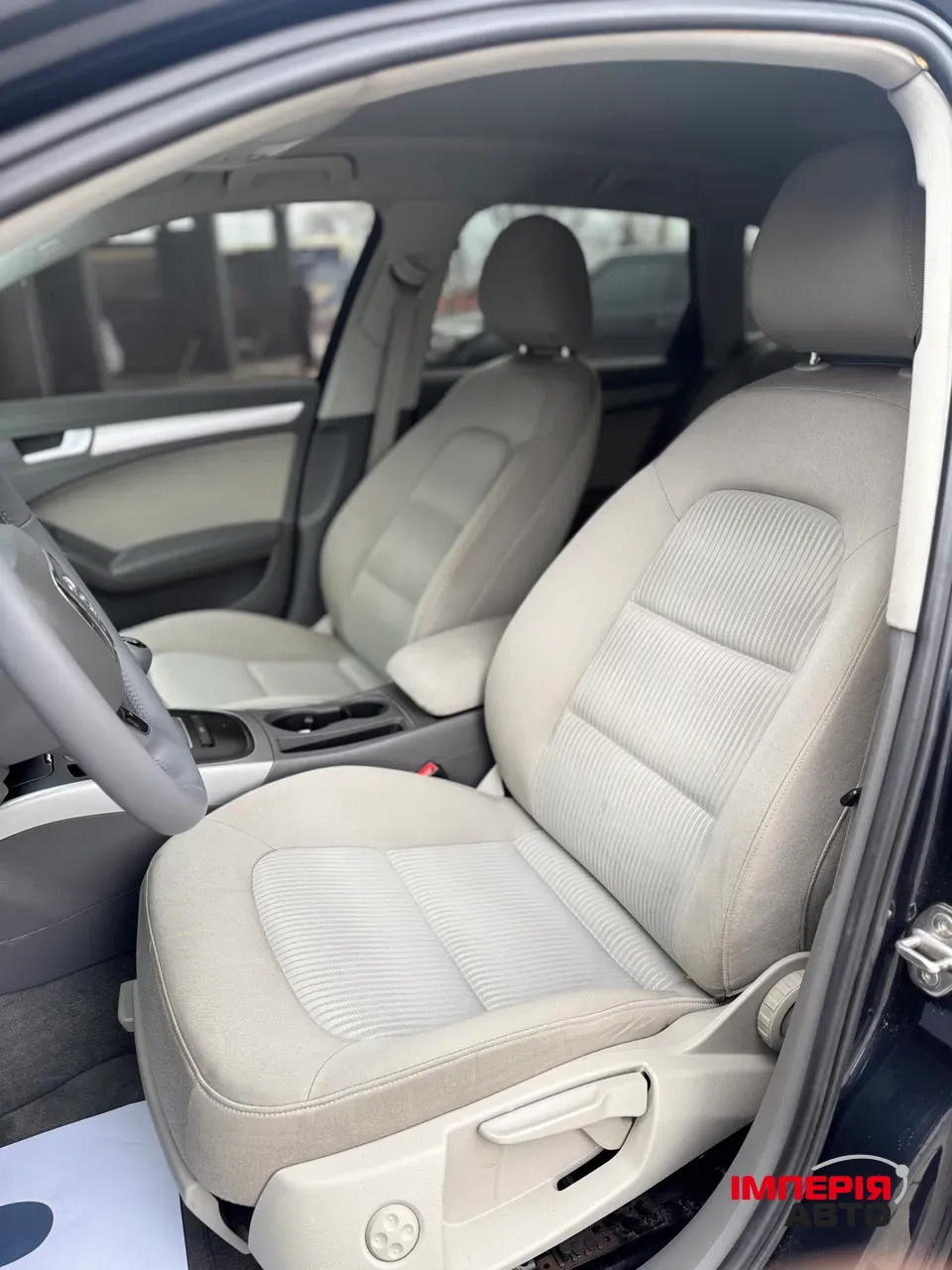 Audi A4 - фото 38