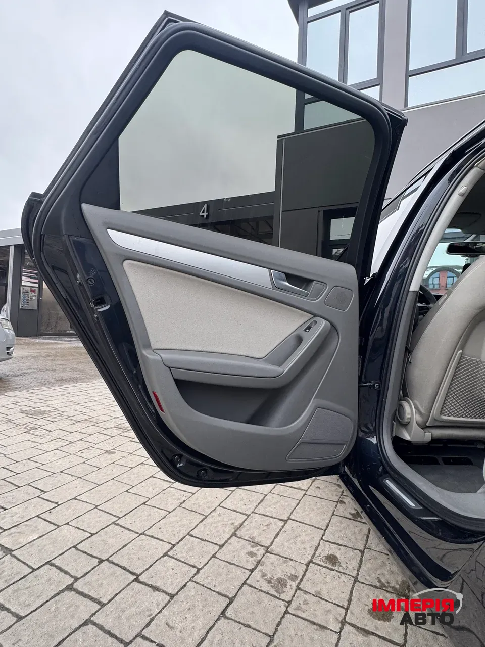 Audi A4 - фото 58