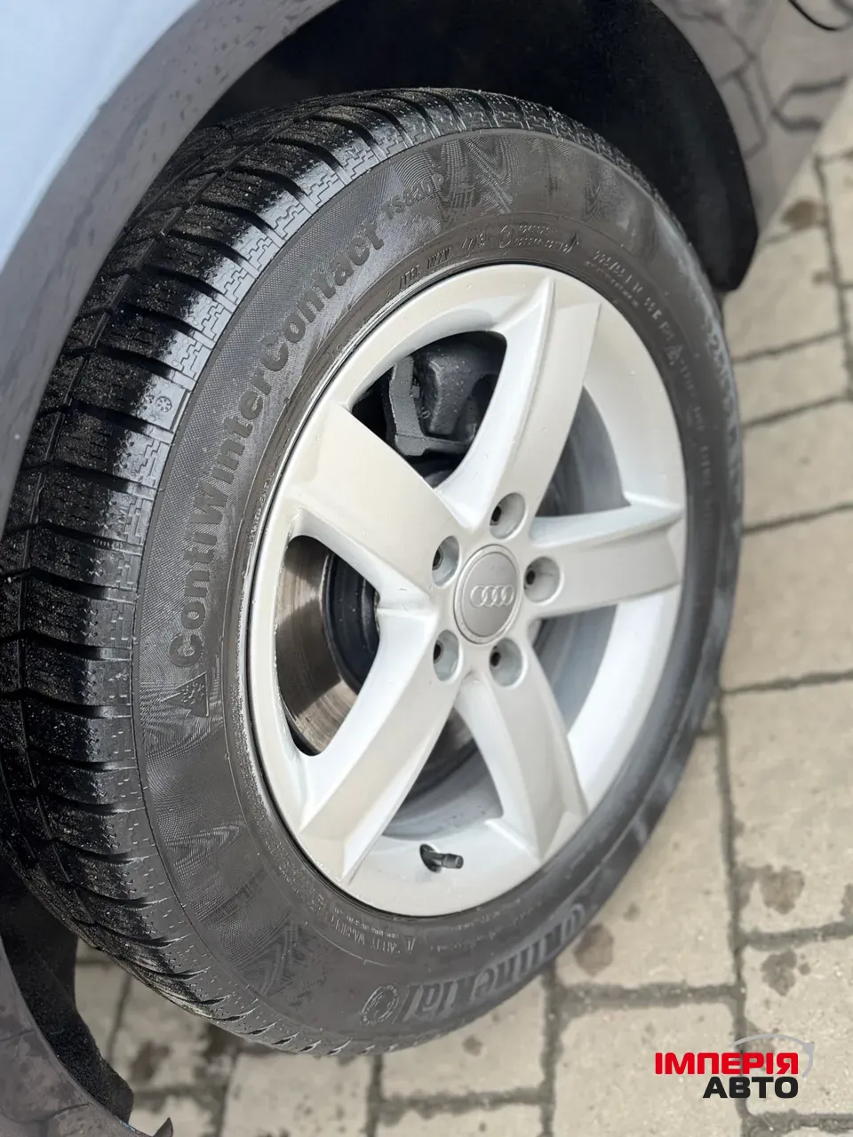 Audi A4 - фото 31