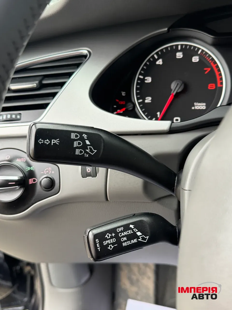 Audi A4 - фото 54