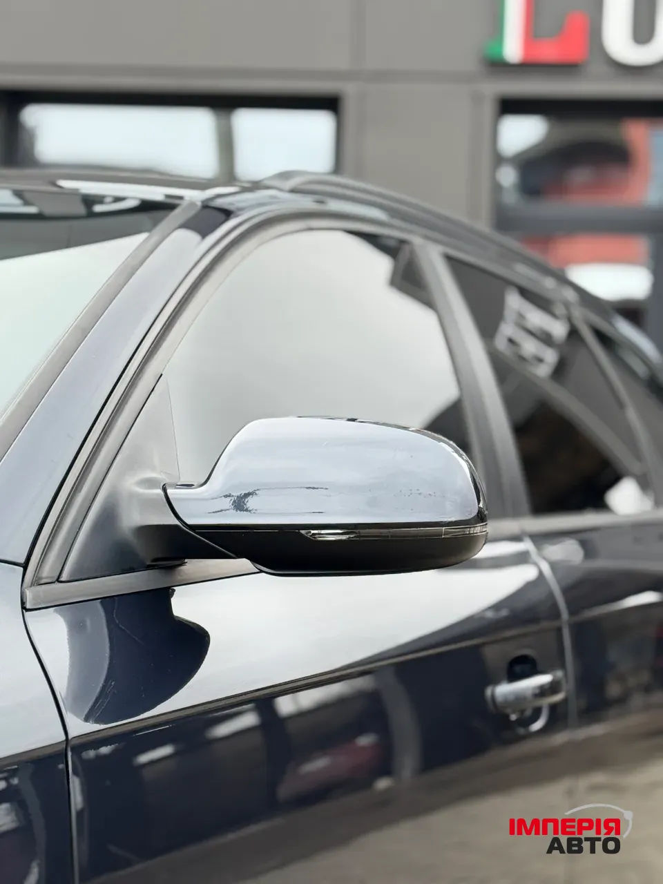 Audi A4 - фото 11