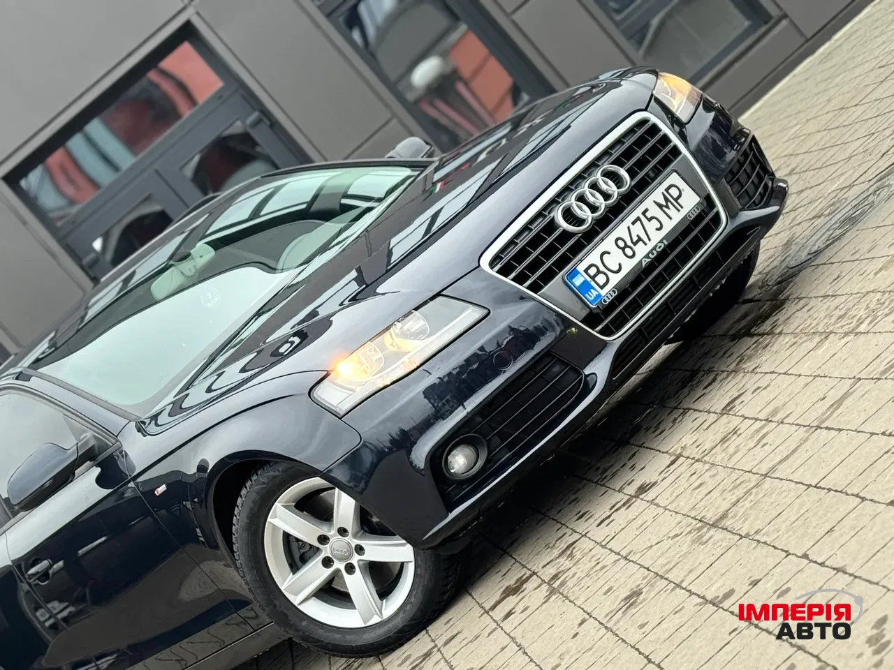 Audi A4 - фото 15