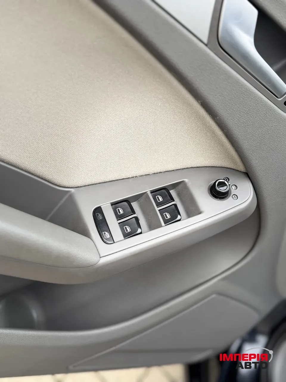 Audi A4 - фото 40