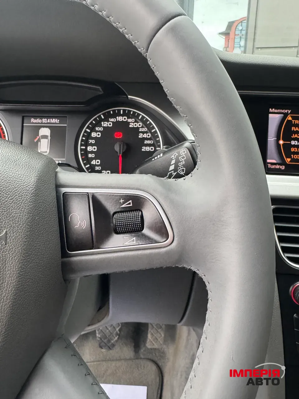 Audi A4 - фото 51