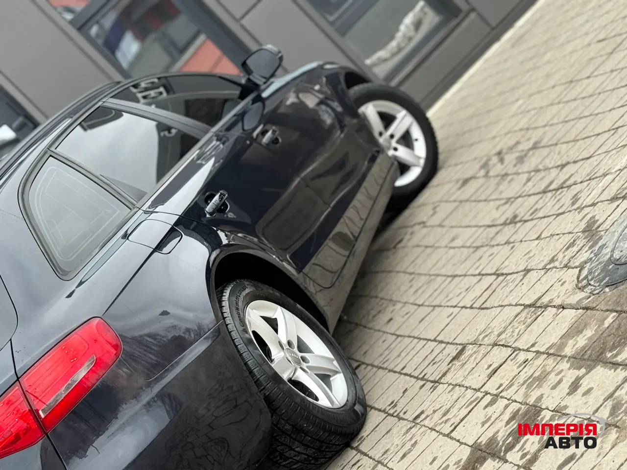 Audi A4 - фото 26