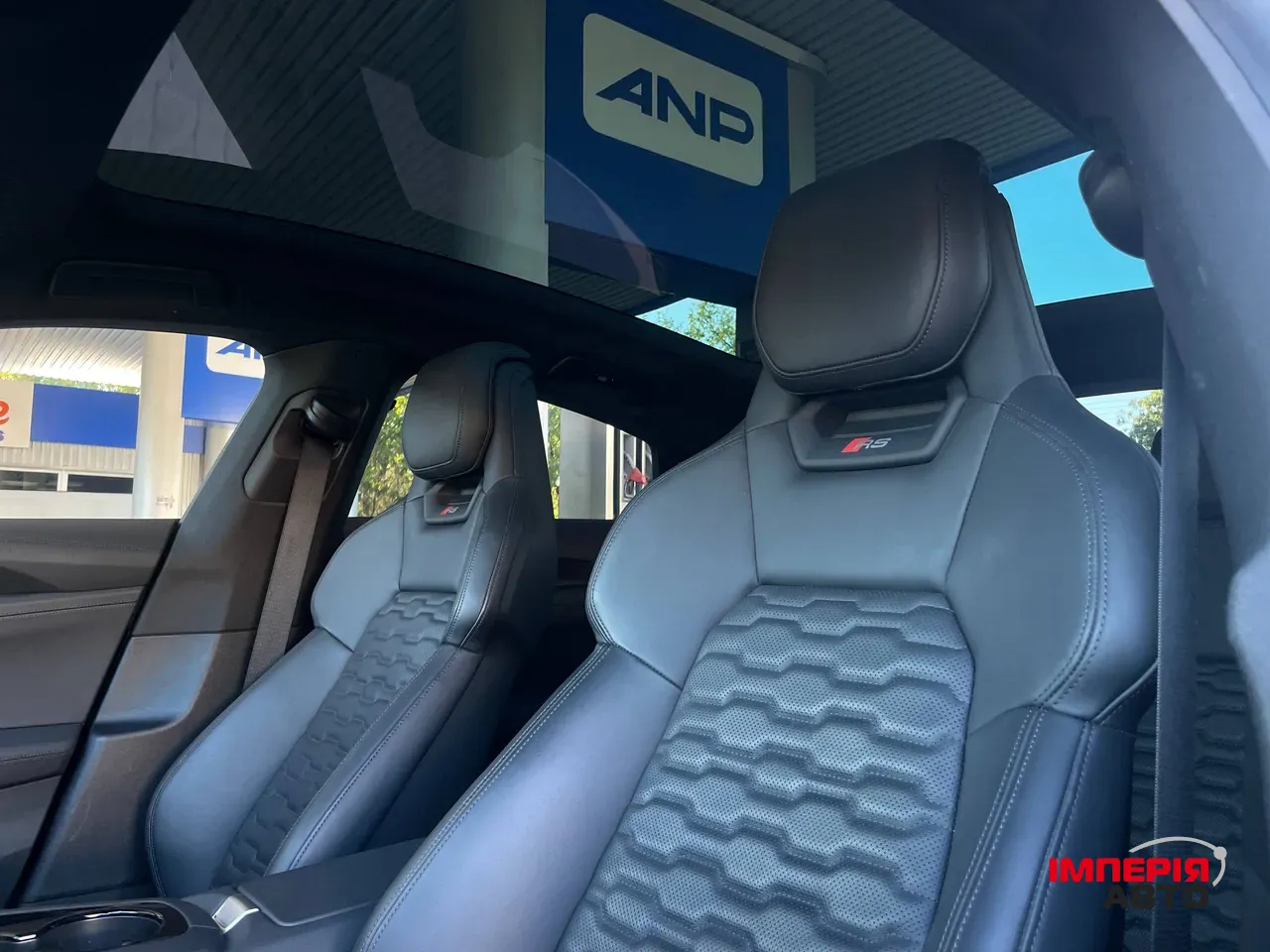 Audi RS e-tron GT - фото 15