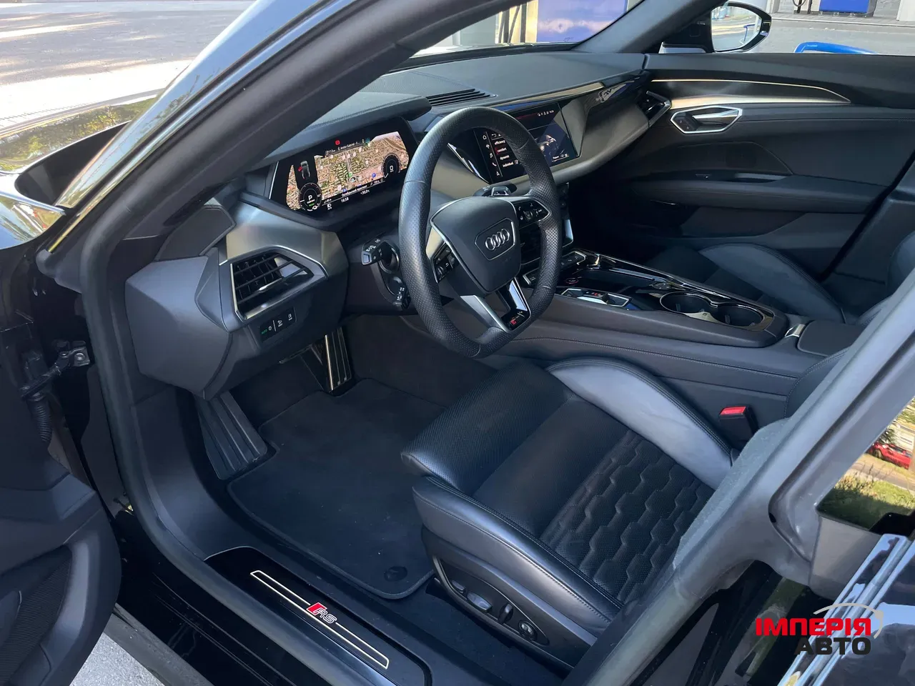 Audi RS e-tron GT - фото 13