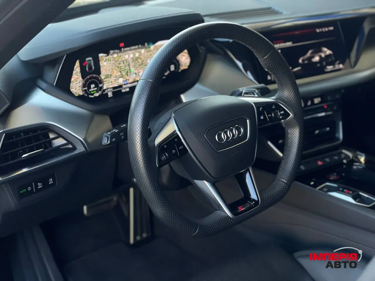 Audi RS e-tron GT - фото 12