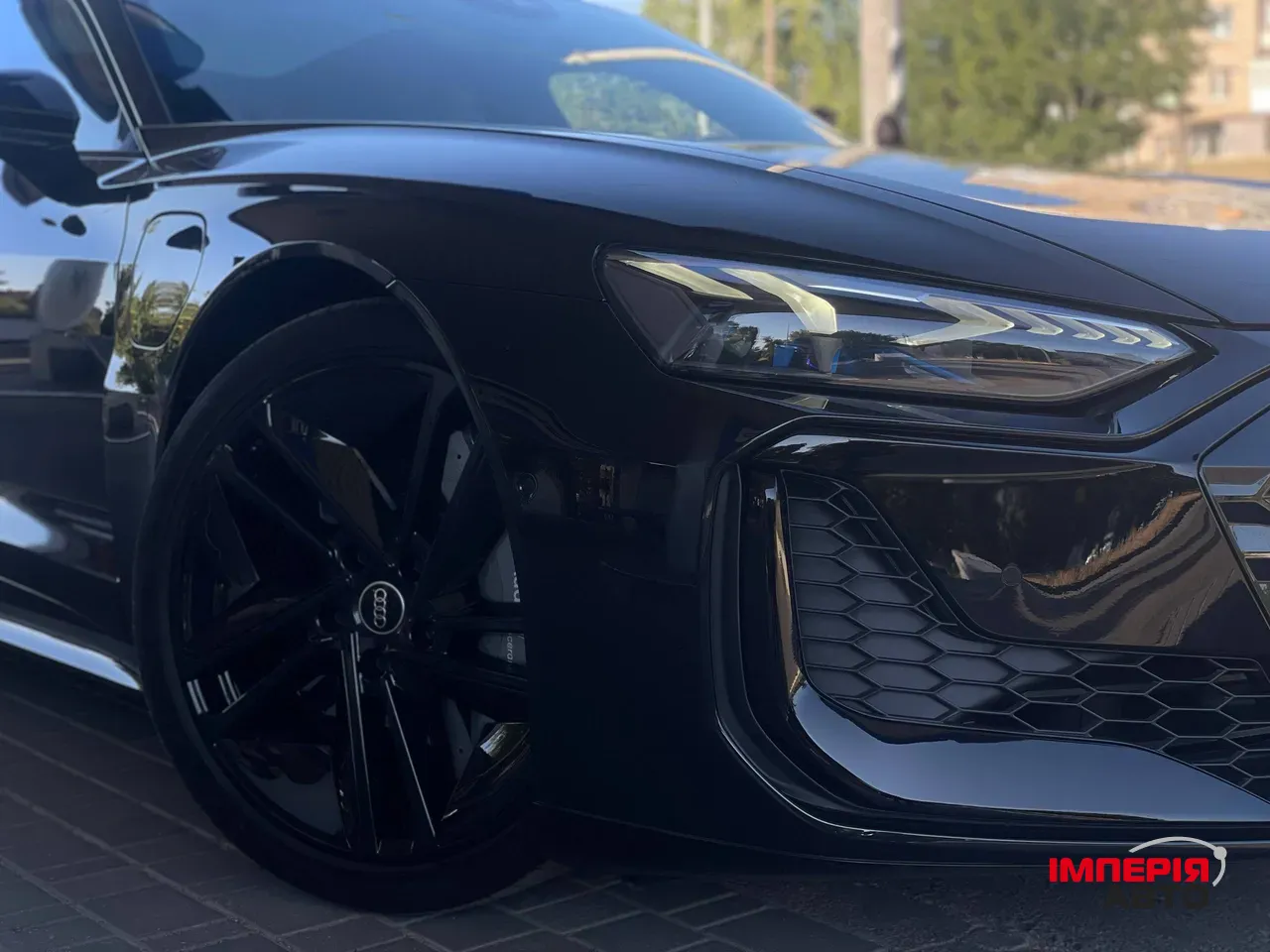 Audi RS e-tron GT - фото 11