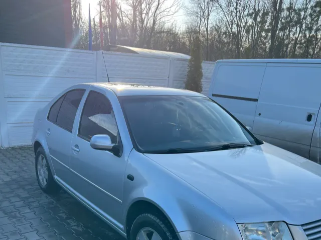 Volkswagen Bora - фото 2