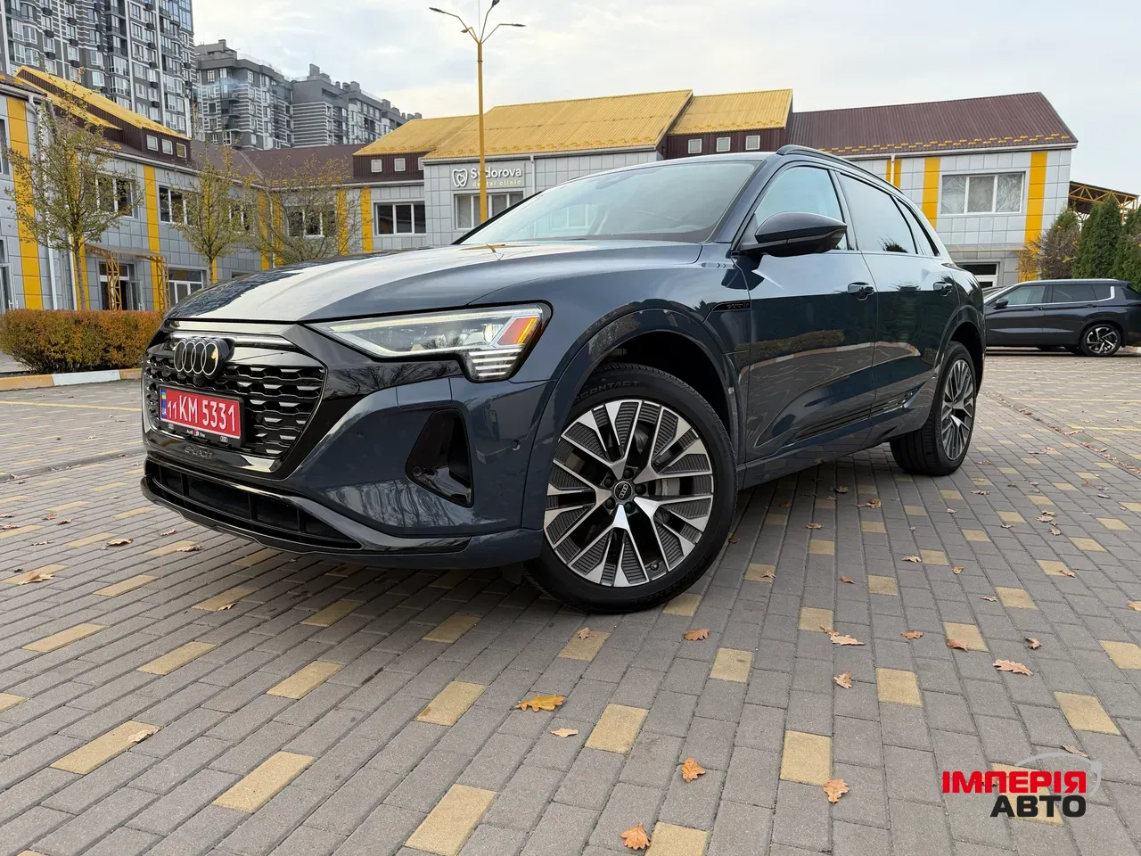 Audi Q8 e-tron - фото 4