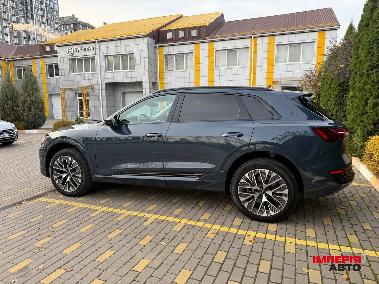 Audi Q8 e-tron - фото 6