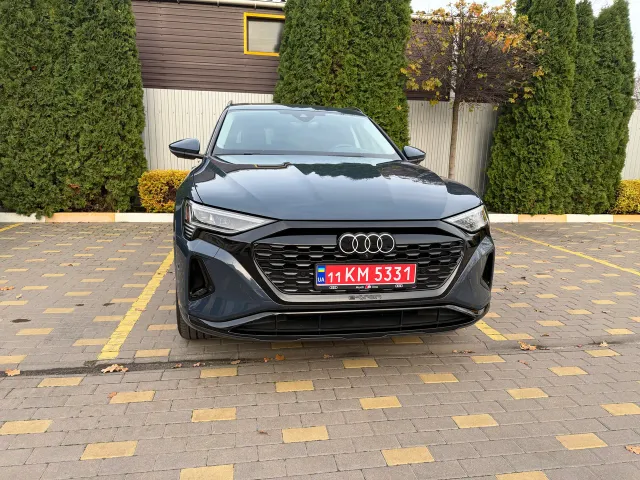 Audi Q8 e-tron - фото 3