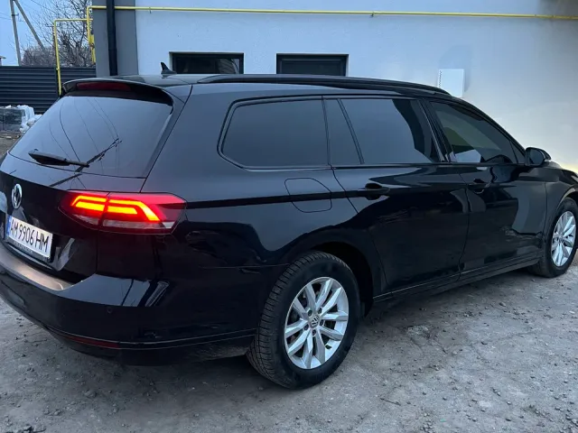 Volkswagen Passat - фото 4
