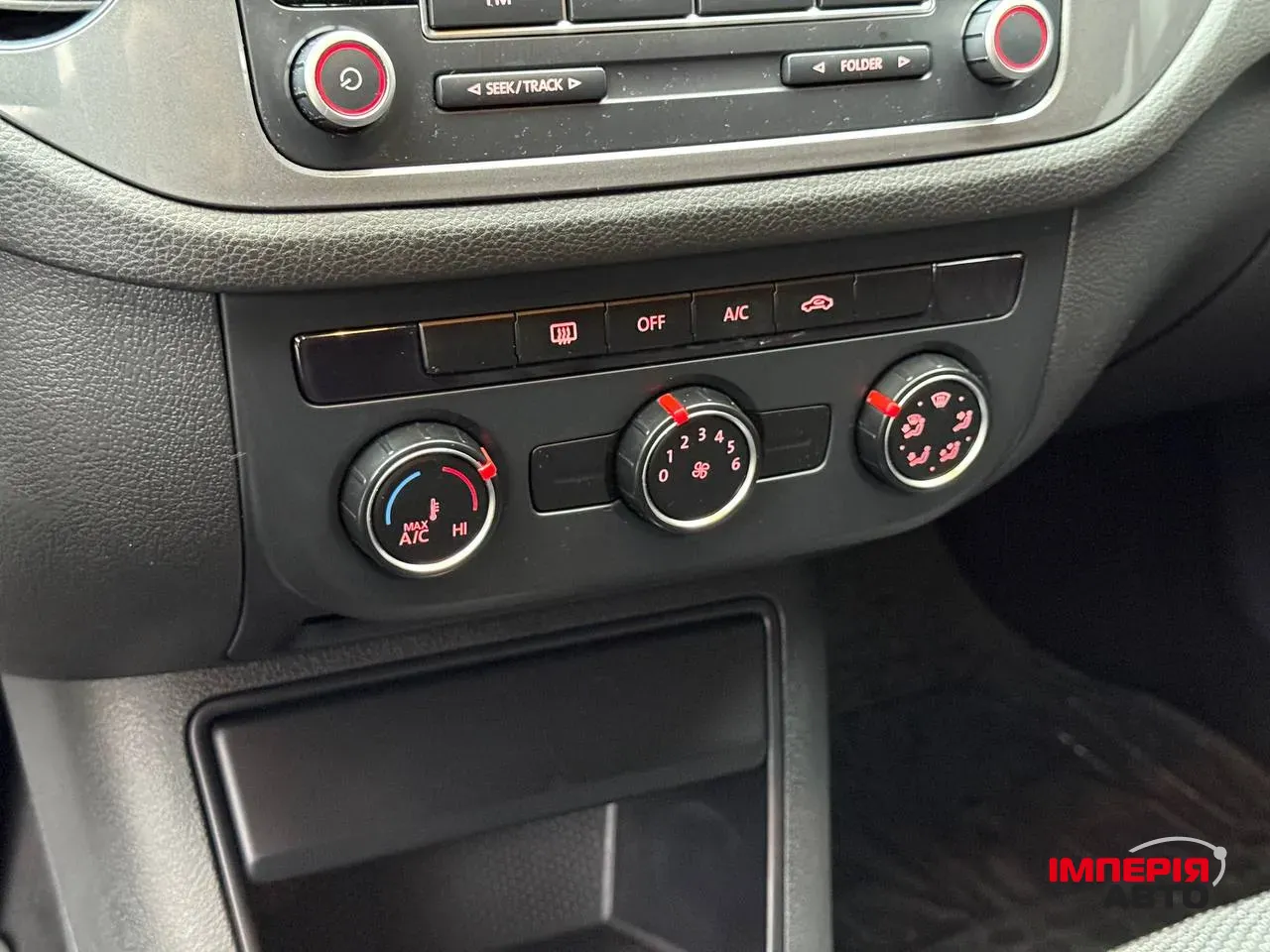 Volkswagen Tiguan - фото 48