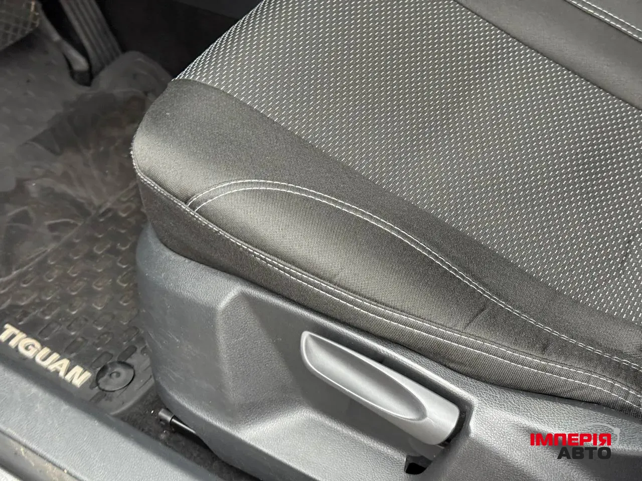 Volkswagen Tiguan - фото 39