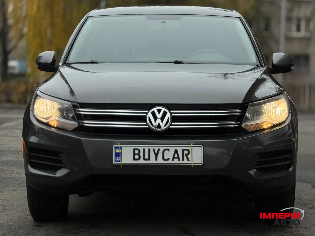Volkswagen Tiguan - фото 8