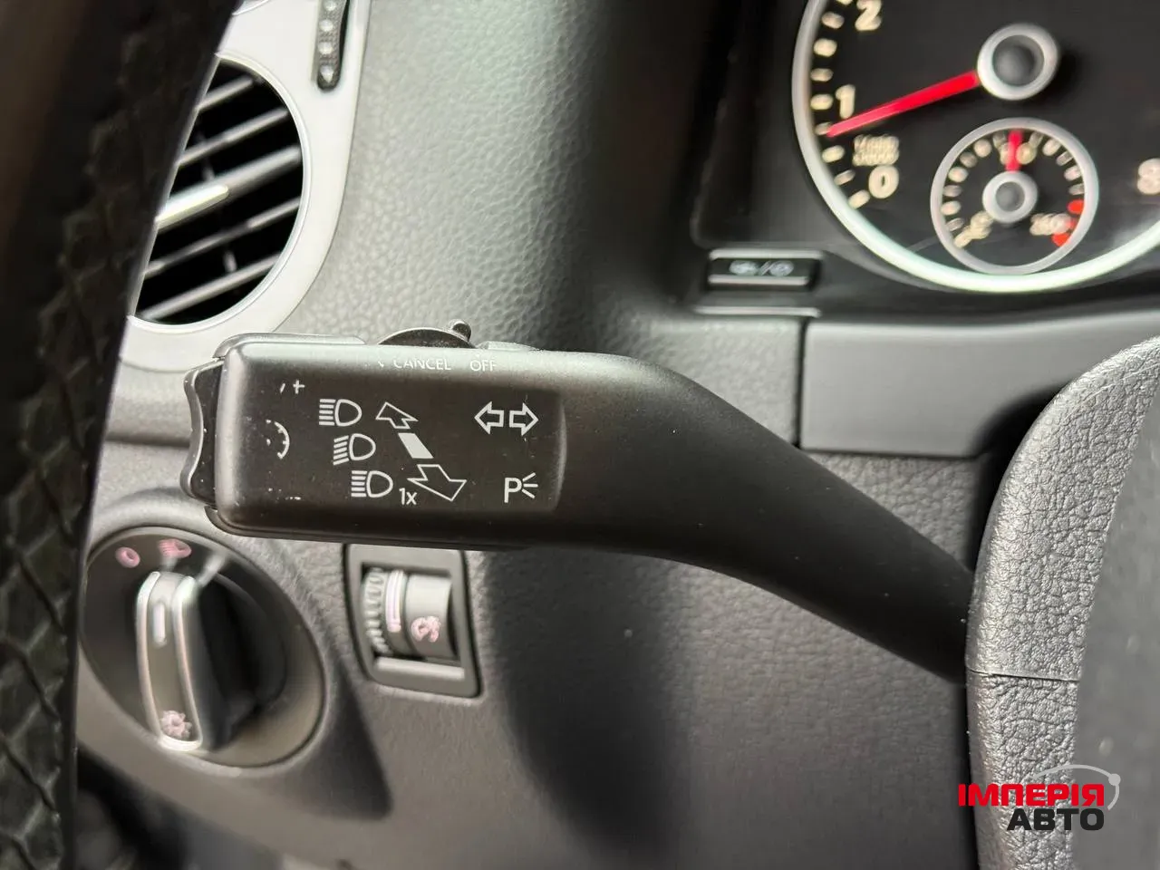 Volkswagen Tiguan - фото 43