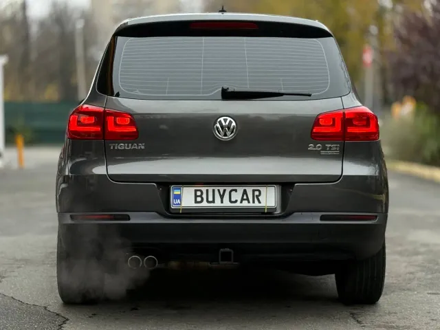 Volkswagen Tiguan - фото 4