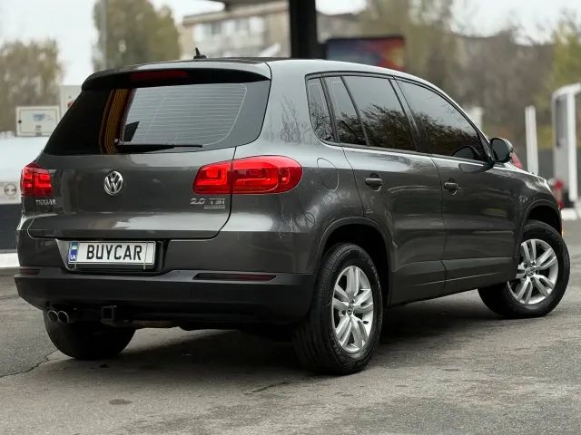 Volkswagen Tiguan - фото 5