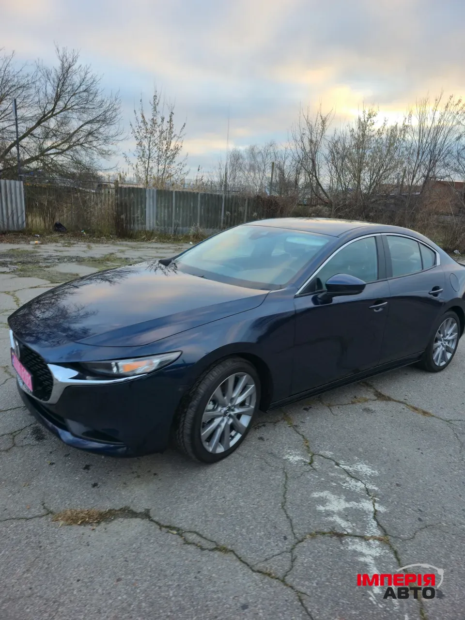 Mazda 3 - фото 3