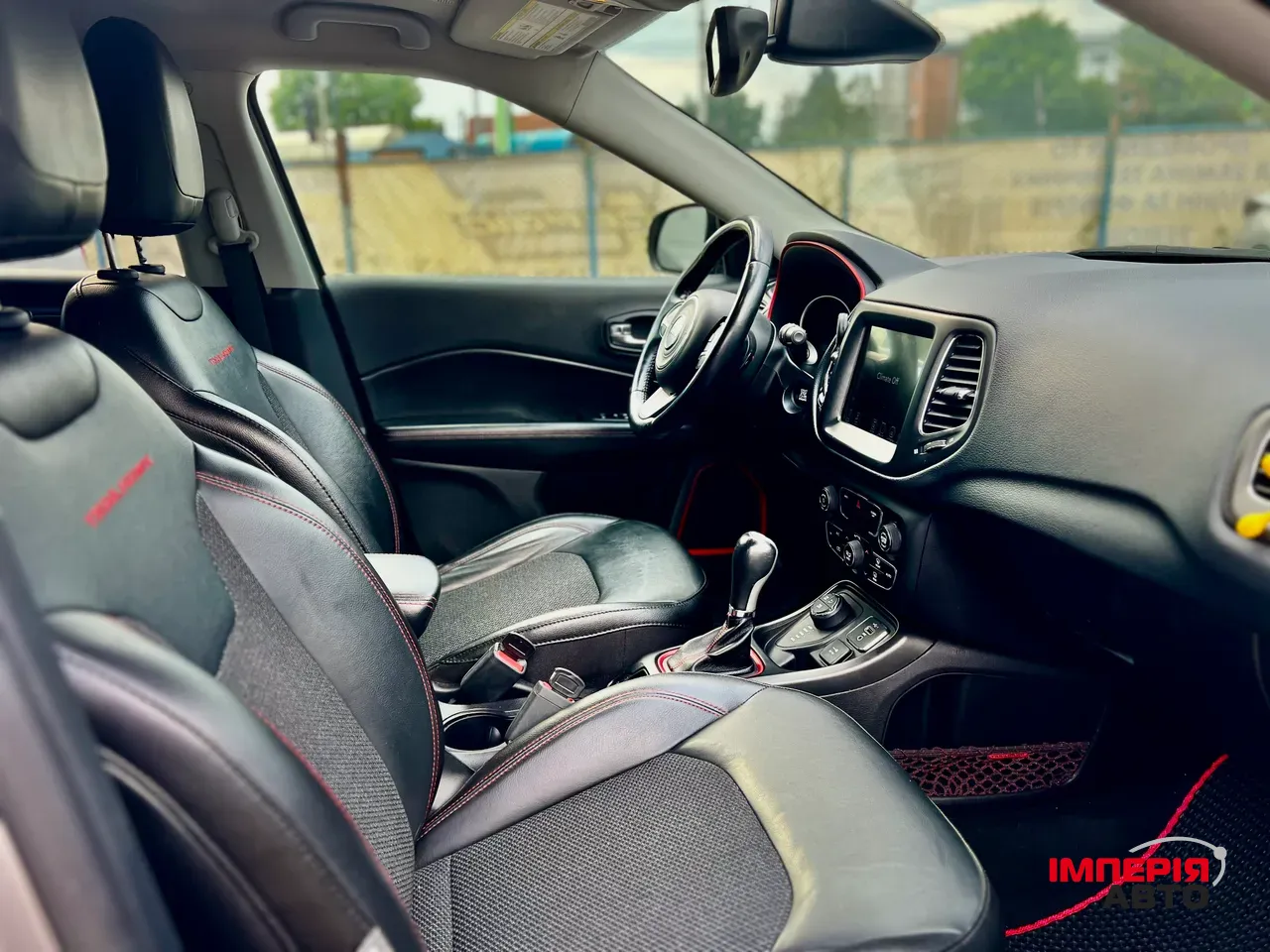 Jeep Compass - фото 38