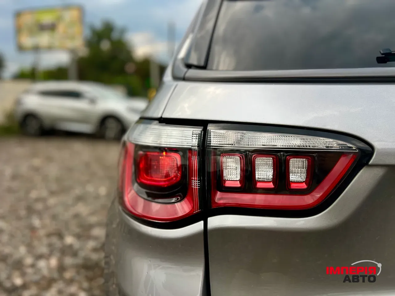 Jeep Compass - фото 10