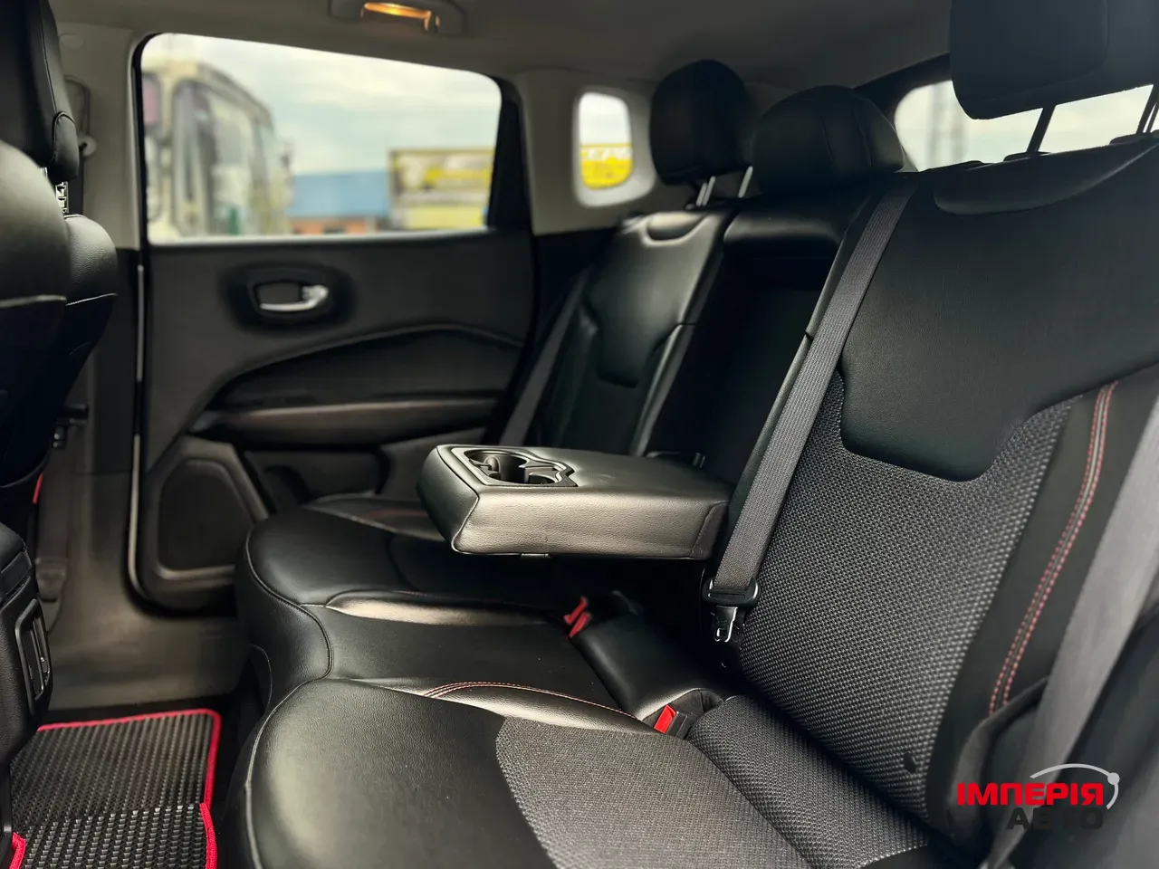 Jeep Compass - фото 28