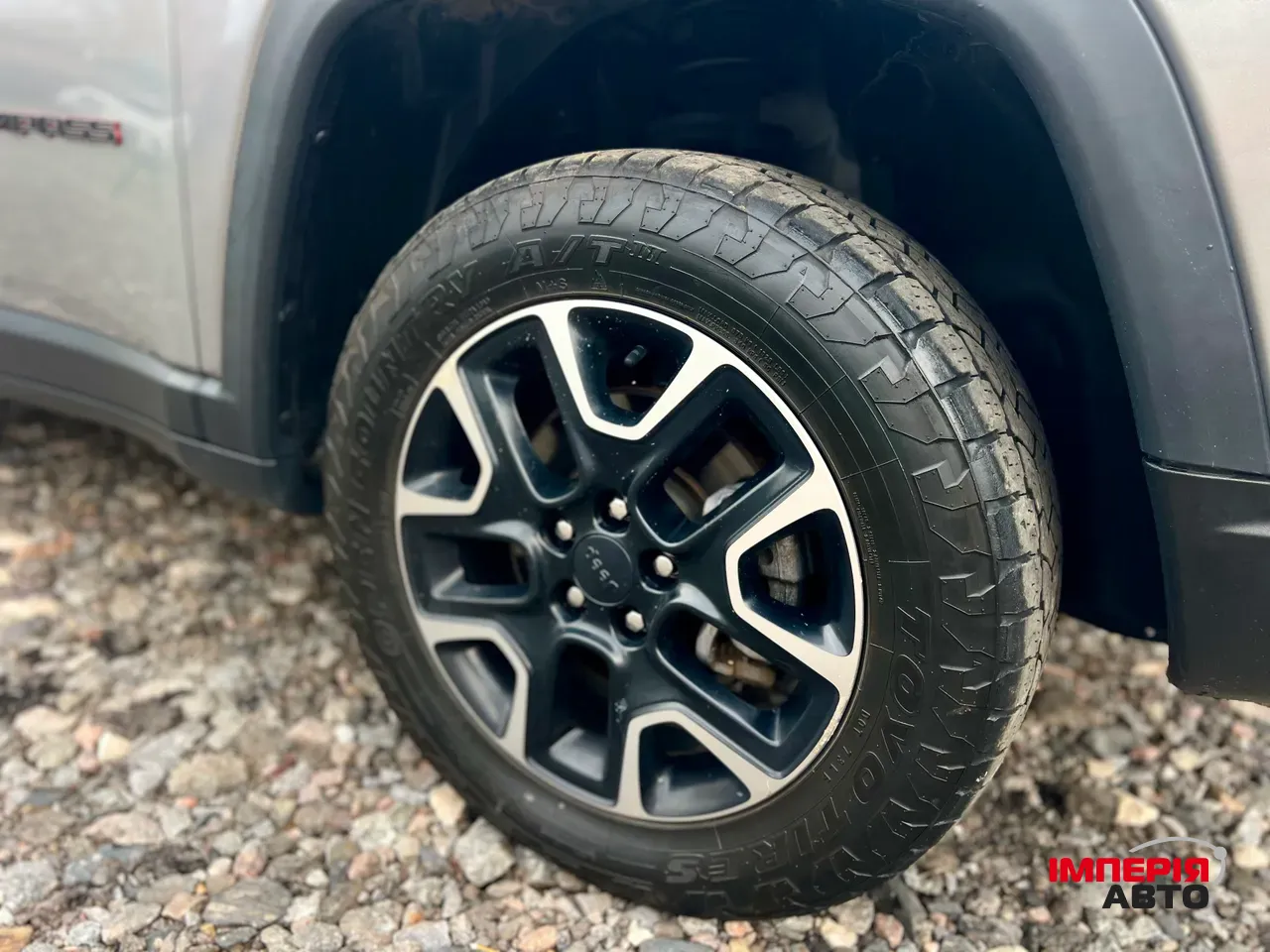 Jeep Compass - фото 5