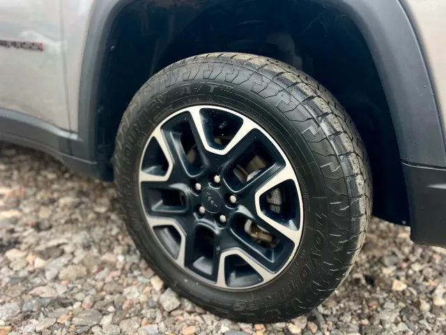 Jeep Compass - фото 5