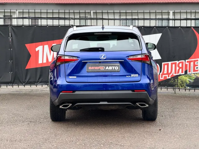Lexus NX - фото 5