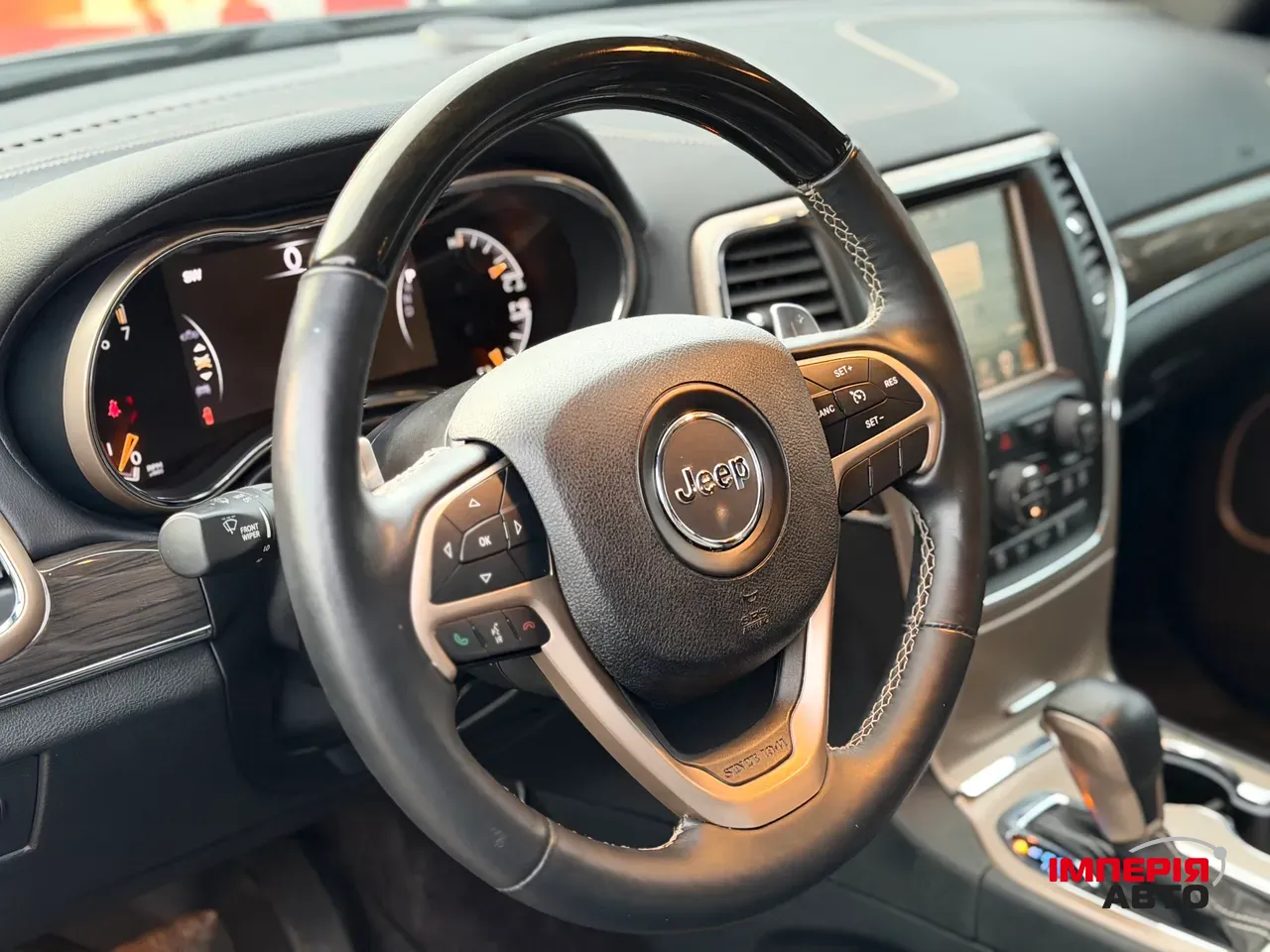 Jeep Grand Cherokee - фото 6