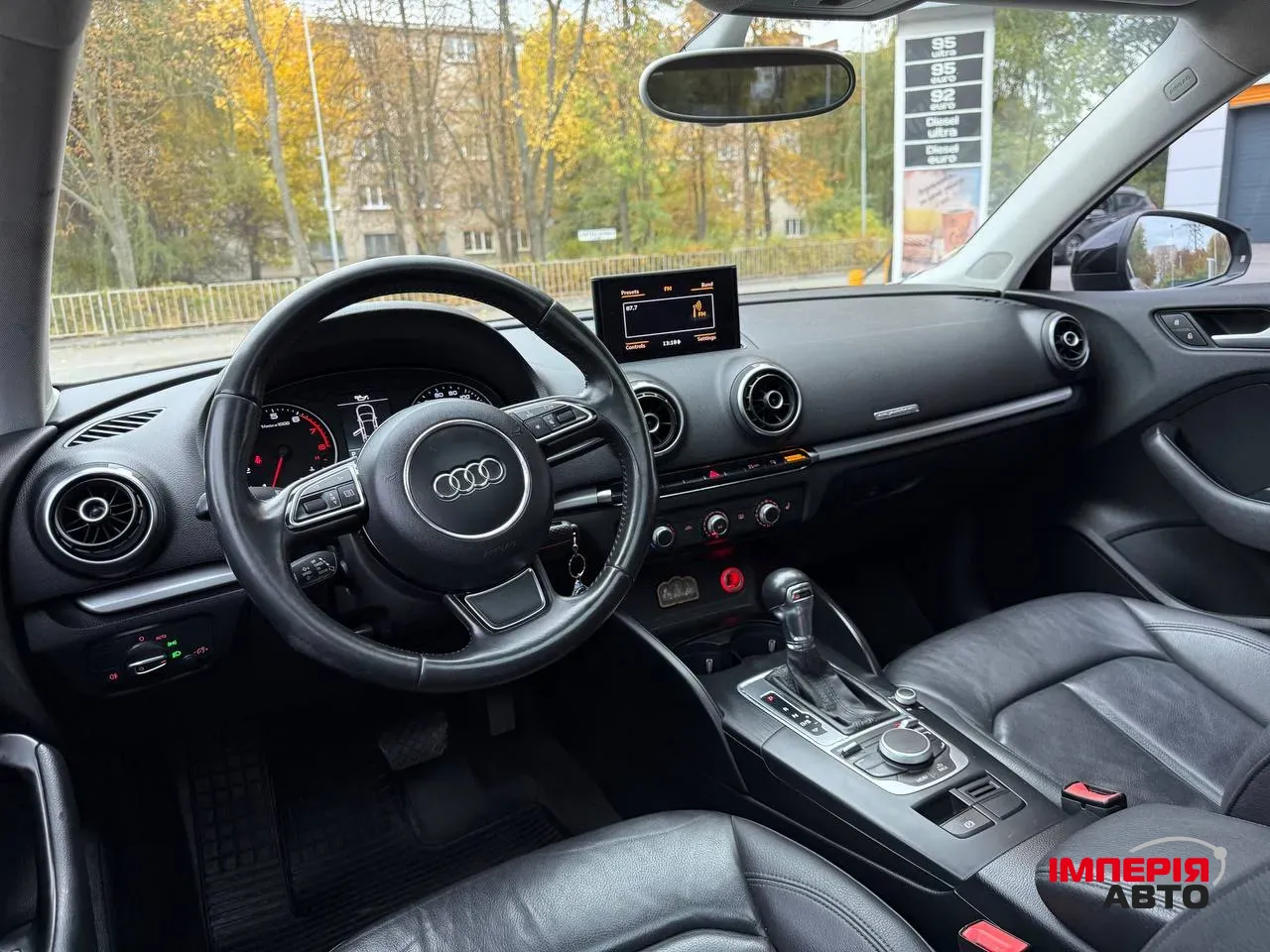 Audi A3 - фото 9