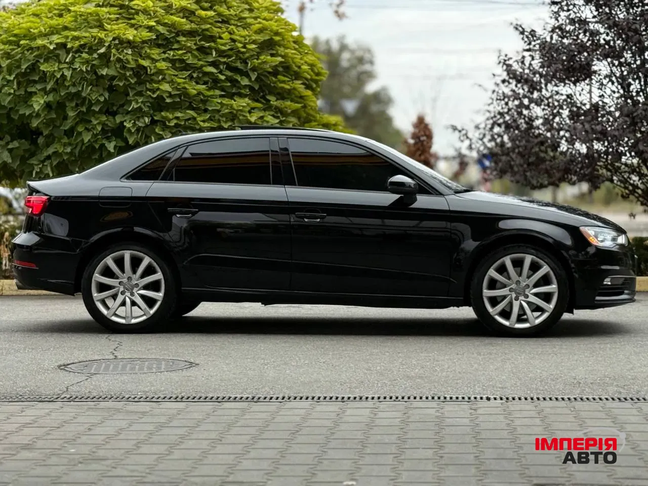 Audi A3 - фото 6