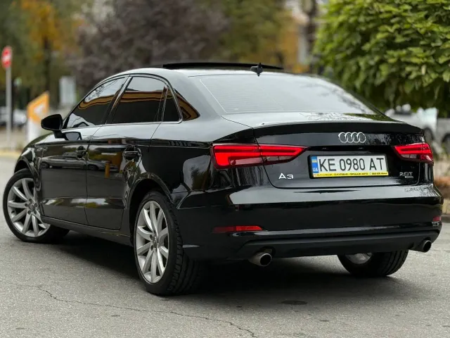 Audi A3 - фото 3