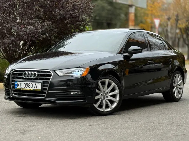 Audi A3 - фото 1